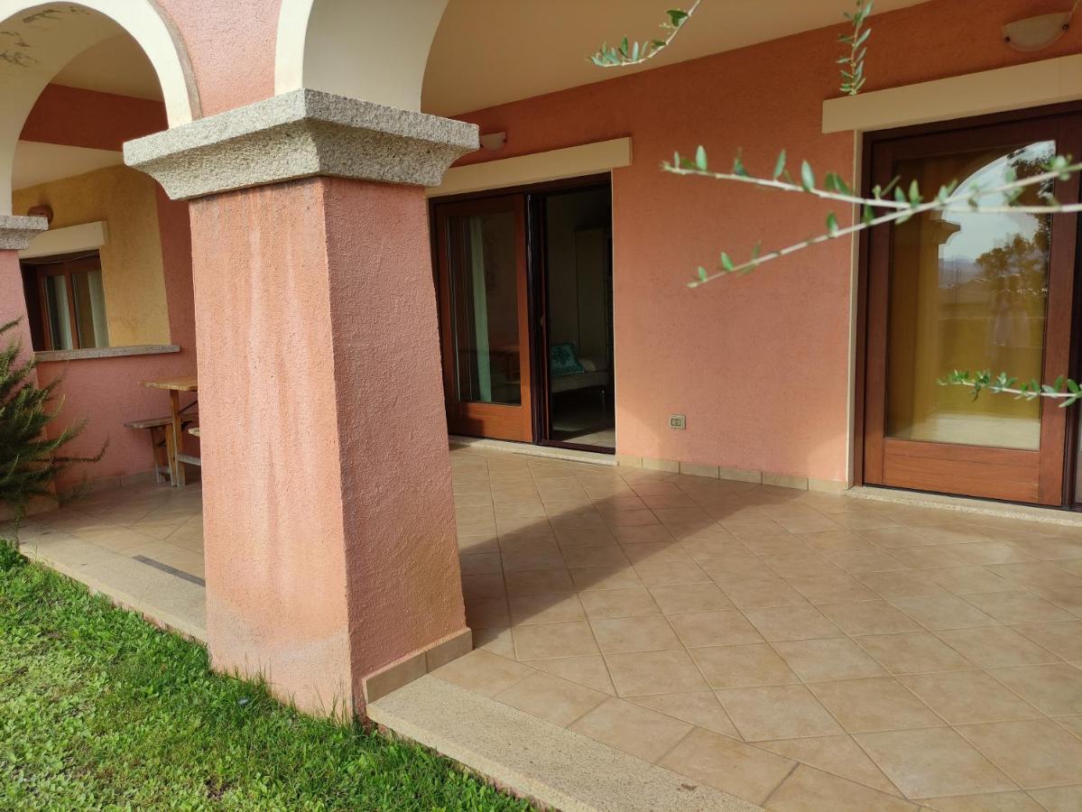 Residence Cala Moresca 15 Гольфо-Аранчи Экстерьер фото